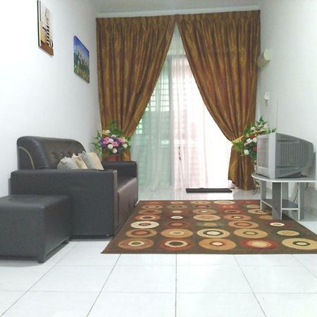 Wany Homestay & Guest House Sungai Petani Exterior foto